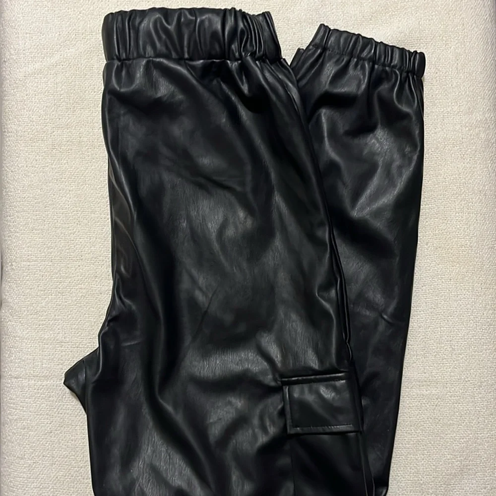 Ci‎ SONO faux leather black cargo joggers size S oversized pants